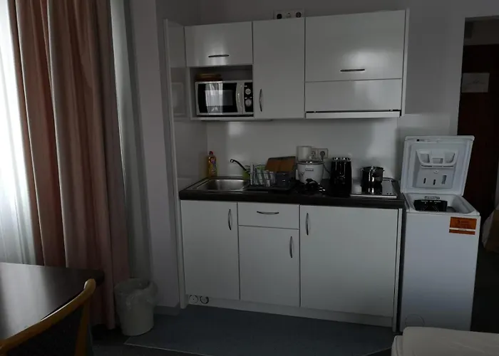 2 Single Bett In 3 Star * Sindelfingen